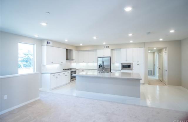198 Tribeca - 198 Tribeca, Irvine, CA 92614