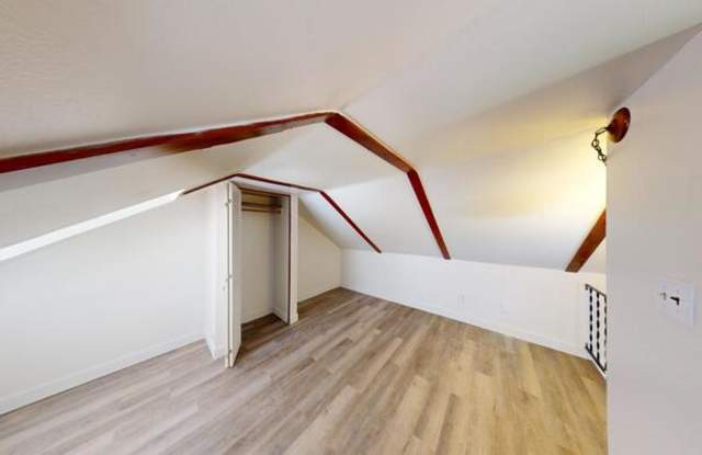 302 4th Street Northeast Gallery 2