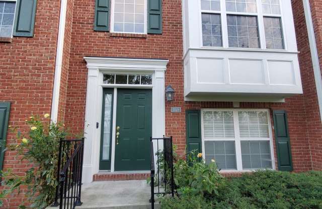 3528 Golden Gate Drive N photos photos