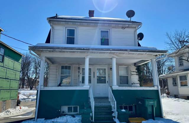 2606 PENN Avenue photos photos