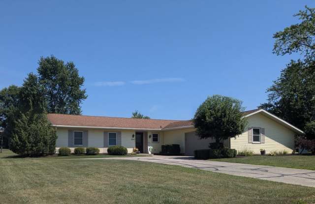 2907 Greenbriar Drive - 2907 Greenbriar Drive, Fort Wayne, IN 46804