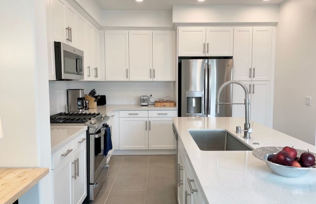 1574 East Thompson Blvd - 1574 East Thompson Boulevard, Ventura, CA 93001