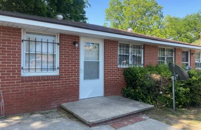 209 Johnson Street ~ Bonnie Doone photos photos