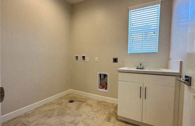 150 Edna Parkway photos photos