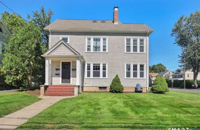 152 Brace Road Gallery 1