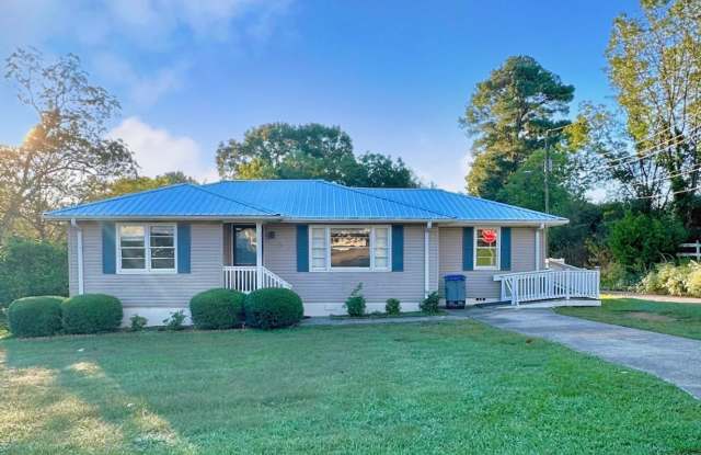 217 Valley Street - 217 Valley Street, Adamsville, AL 35005
