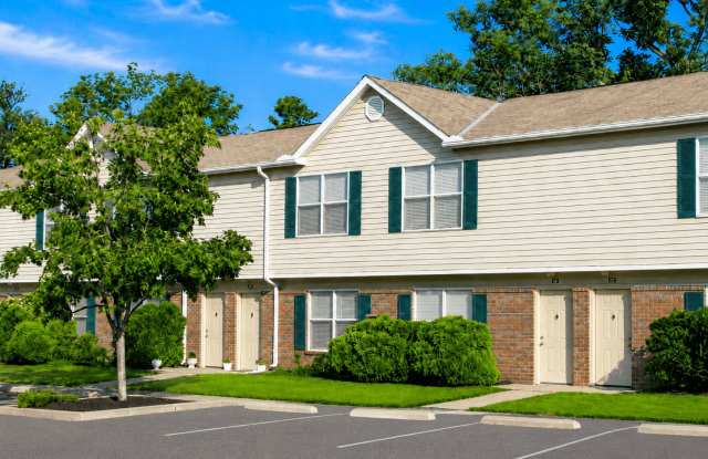 Country Place Apartments - Affordable Housing Gallery 2