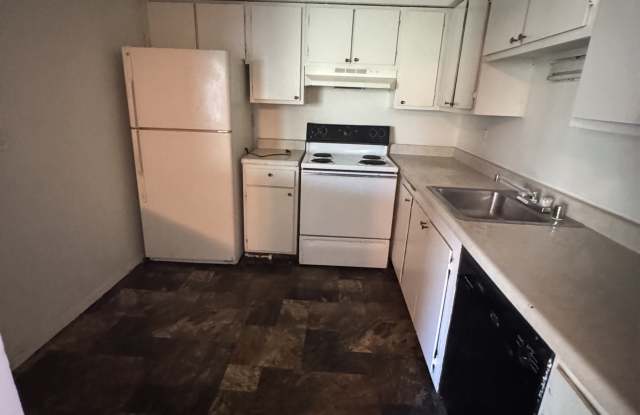 7686 West Wabash Court Gallery 1