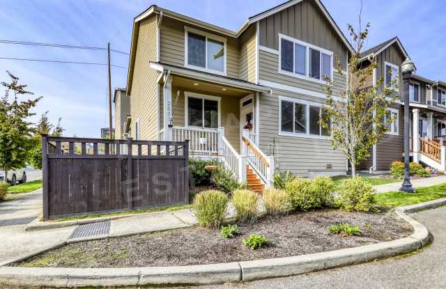 2503 Filbert Ave photos photos
