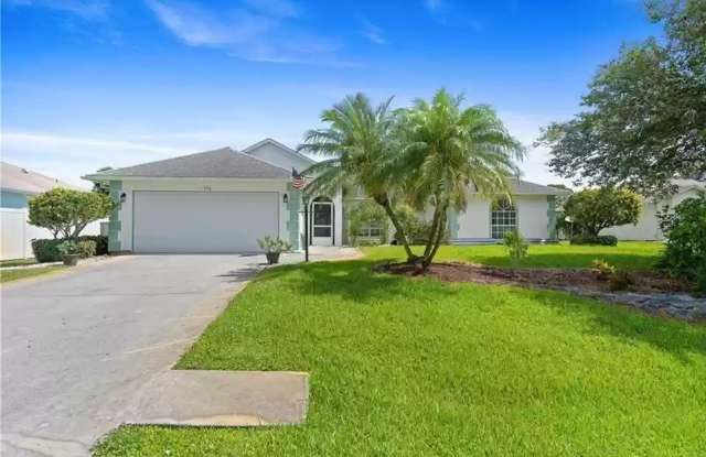 550 Alamanda Avenue photos photos