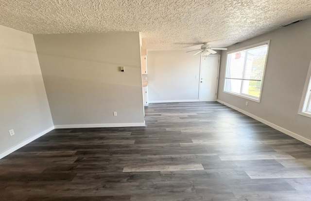 P117 - Gardenside Apartments photos photos P117 - Gardenside Apartments photos photos