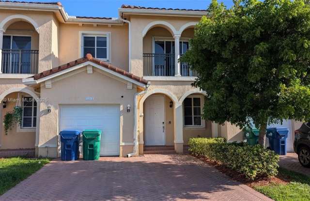 16562 SW 71st Ter photos photos