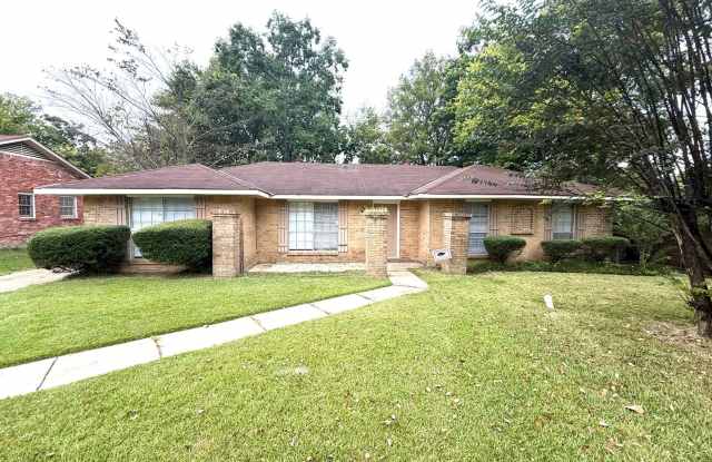 ** 3 bed 2 bath located off Vaughn Rd ** Call 334-366-9198 to schedule a self-tour Gallery 1