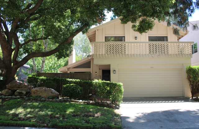 400 Hartnell Place photos photos