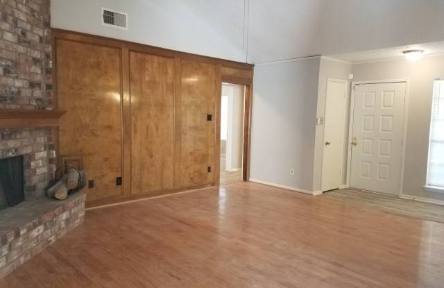 903 Valley Ranch Dr Gallery 3
