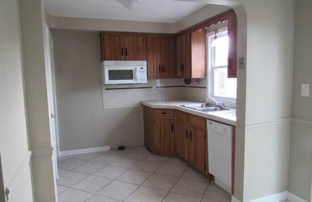 13416 Granger Road Gallery 4