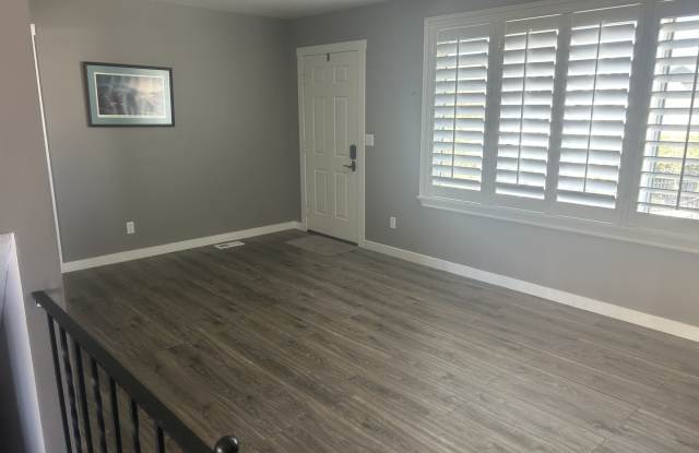 11892 South Redwood Road Gallery 4