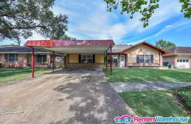 2501 Dewberry Lane - 2501 Dewberry Lane, Pasadena, TX 77502