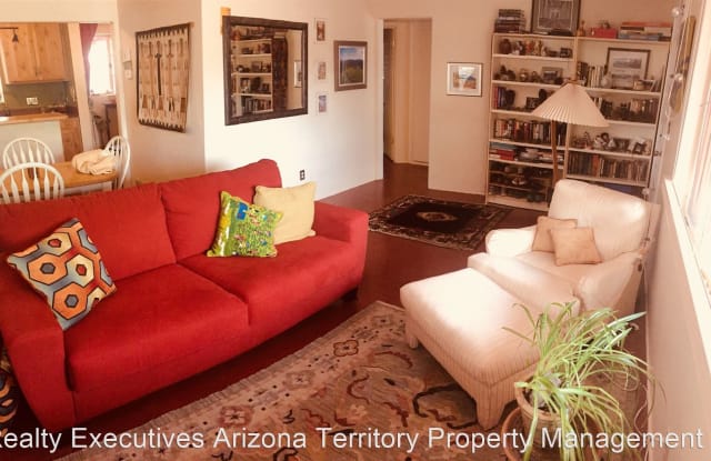 2922 E. Waverly St - 2922 East Waverly Street, Tucson, AZ 85716