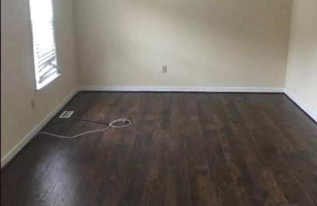 Spacious 5 Bedroom, 2.5 Bath Home for Rent – 2,200 sq. ft. photos photos