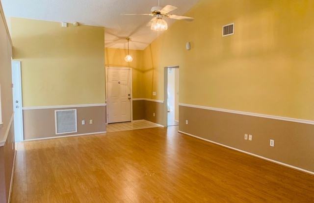 6008 Crickethollow Dr Gallery 2