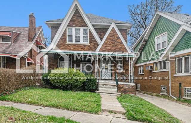 13605 Griggs St photos photos