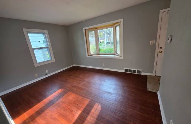 Single Family House for rent, Available NOW Gallery 4