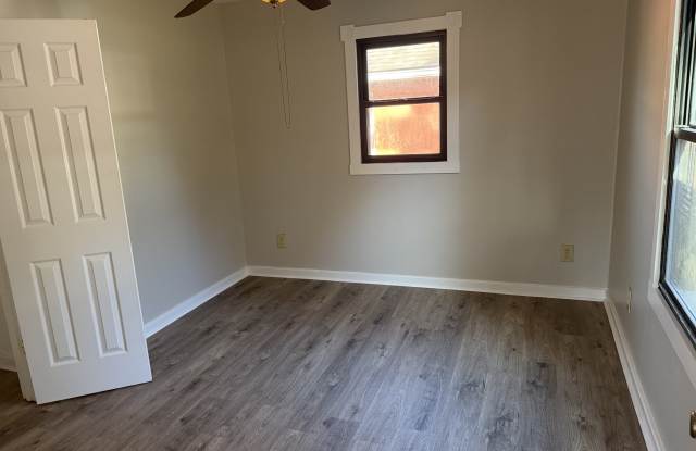 1427 Campbellsville Road Gallery 4