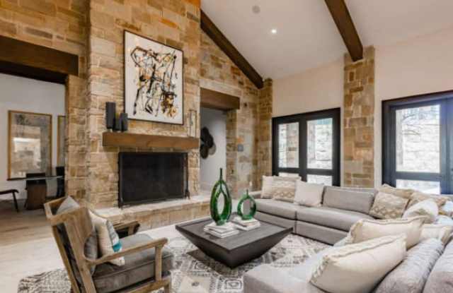 10454 Huebner Rd Gallery 1