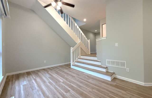 1938 E Bay Pointe Dr. Gallery 4
