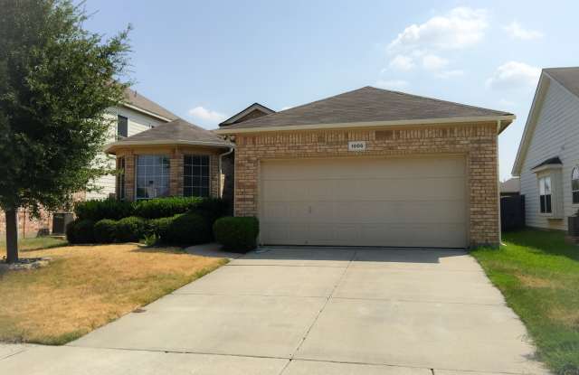 1005 Castle Top Drive - 1005 Castle Top Drive, Fort Worth, TX 76052