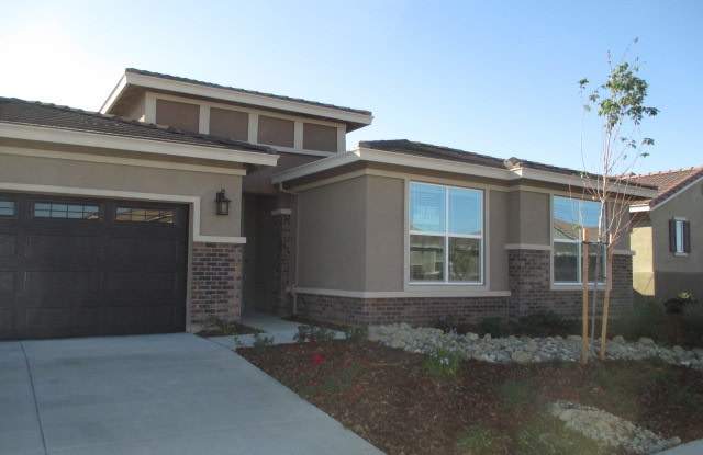 West Roseville single story home in Sierra Crossings Gallery 3