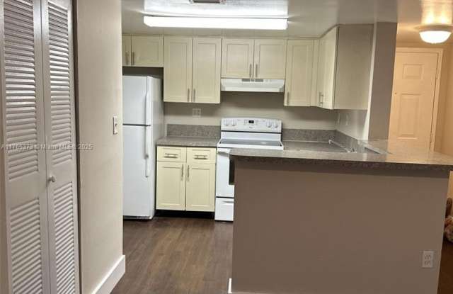 9783 Nob Hill Court 9783, Sunrise, FL 33351 photos photos