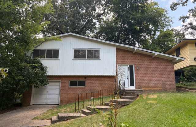 3 Bedroom Unit Near Jewella Gallery 1