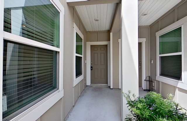 Beautiful 3BR Townhome in Westlake Estates! Gallery 3