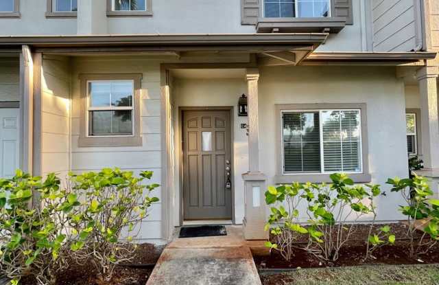 Ocen Pointe Potenial 3 Bedroom Home for Rent! Cental AC and Pets Negotiable! - 91-1037 Keoneula Boulevard, Ocean Pointe, HI 96706
