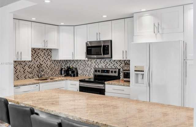 20401 NE 30th Ave photos photos