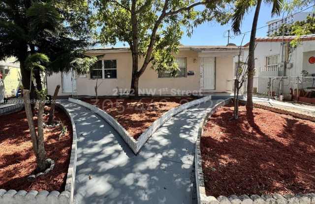 2142 NW 1st ST photos photos