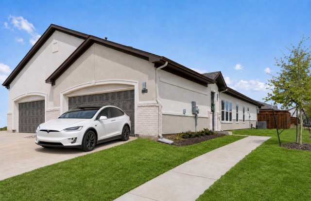 Mansions of Denton photos photos