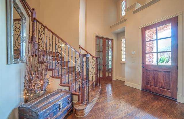 3400 Hartford Lane Gallery 2