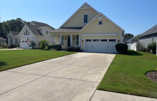 3 Bedroom 2.5 Bathroom House in Sunset Beach Gallery 1