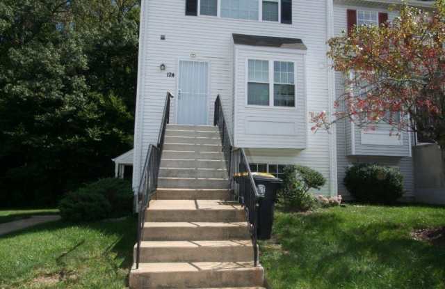 124 AZALEA Court Gallery 2
