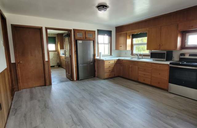 4 Bedroom home in a rural setting photos photos