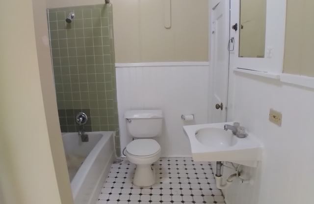 419 Queen Anne Court - 03 - 419 Queen Anne Court, San Antonio, TX 78209