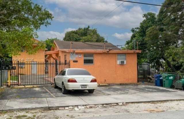 2378 NW 60th St Gallery 1