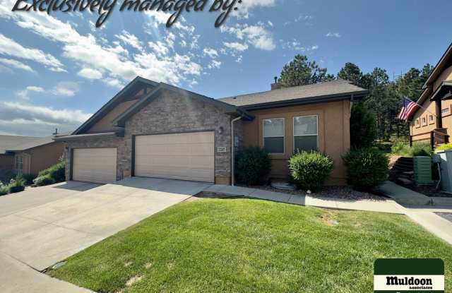 Beautiful University Park - Easy Living Home! Gallery 1