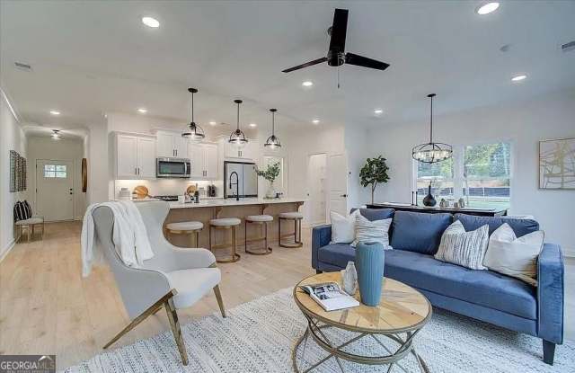 121 Priestwood Lane photos photos