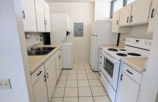 One Bed One Bath One Parking Makiki Close to Beretania Safeway photos photos