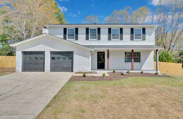 Fully updated single family home for rent in South Charlotte located just off Carmel Road photos photos