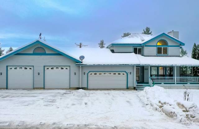 Two Story home with Finished basement- Hayden - 1093 East Loch Haven Drive, Hayden, ID 83835